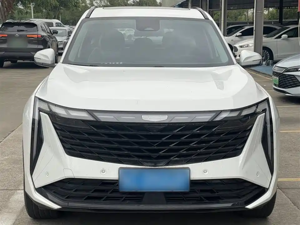 Geely Atlas L