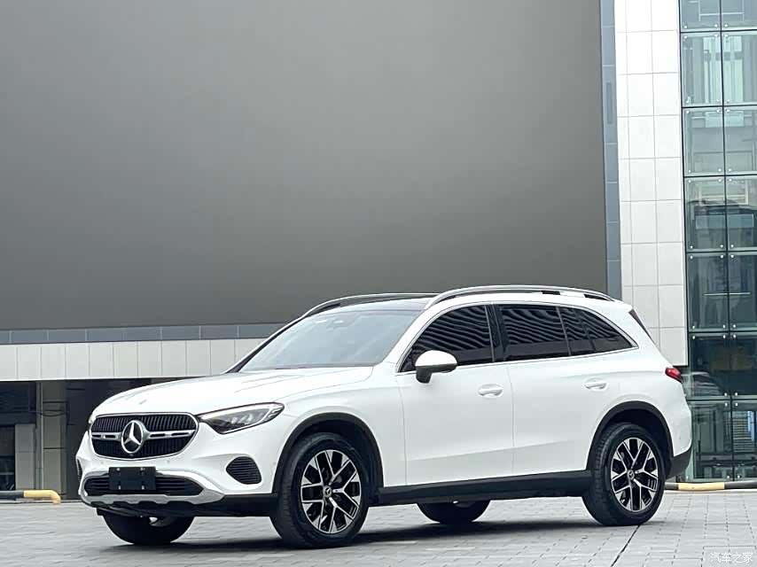 Mercedes-Benz GLC, 2023 1