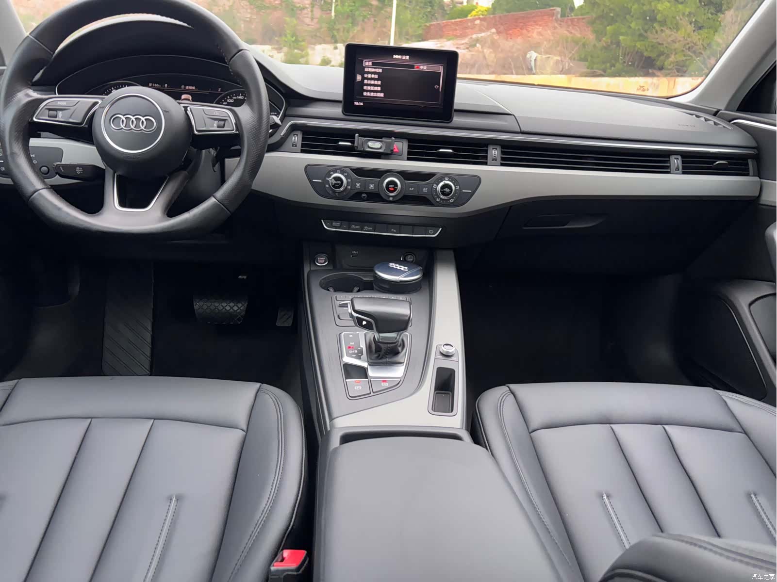 Audi A4L, 2018 15