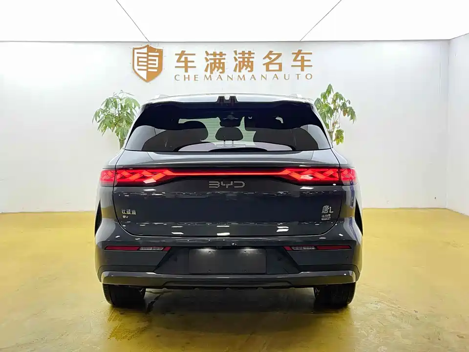 BYD Tang L
