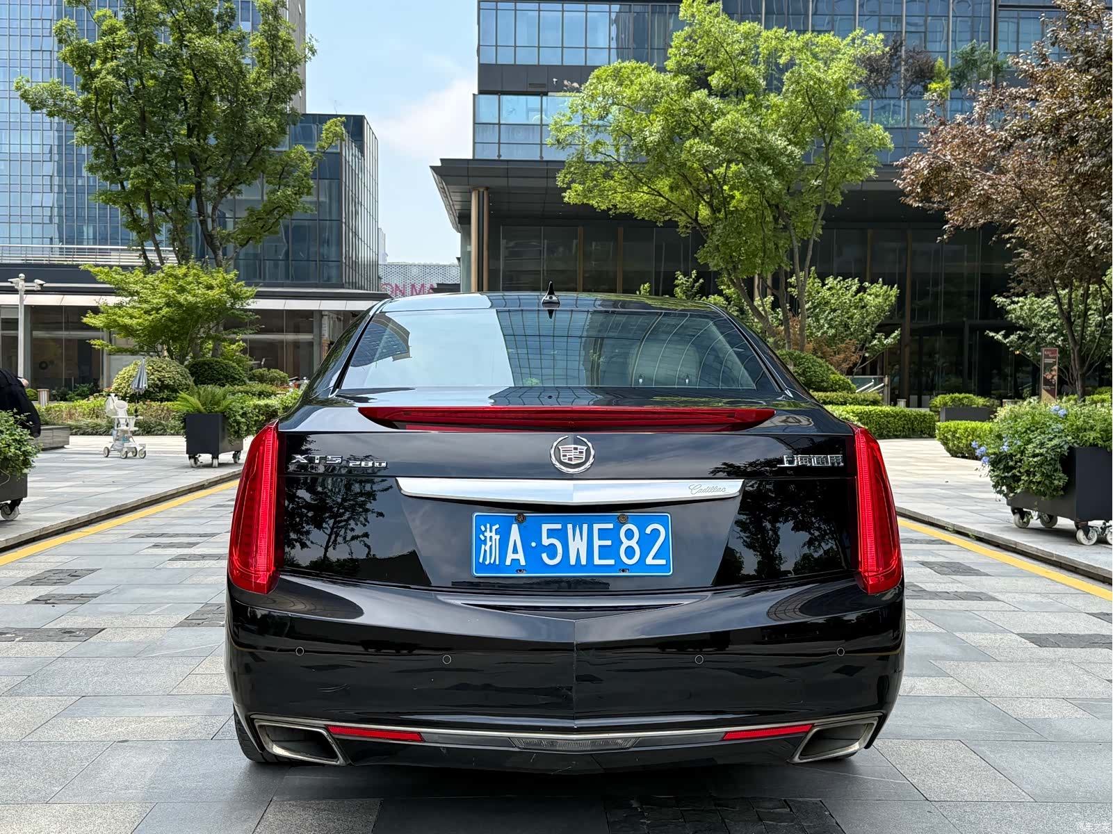 Cadillac XTS, 2013 все фото