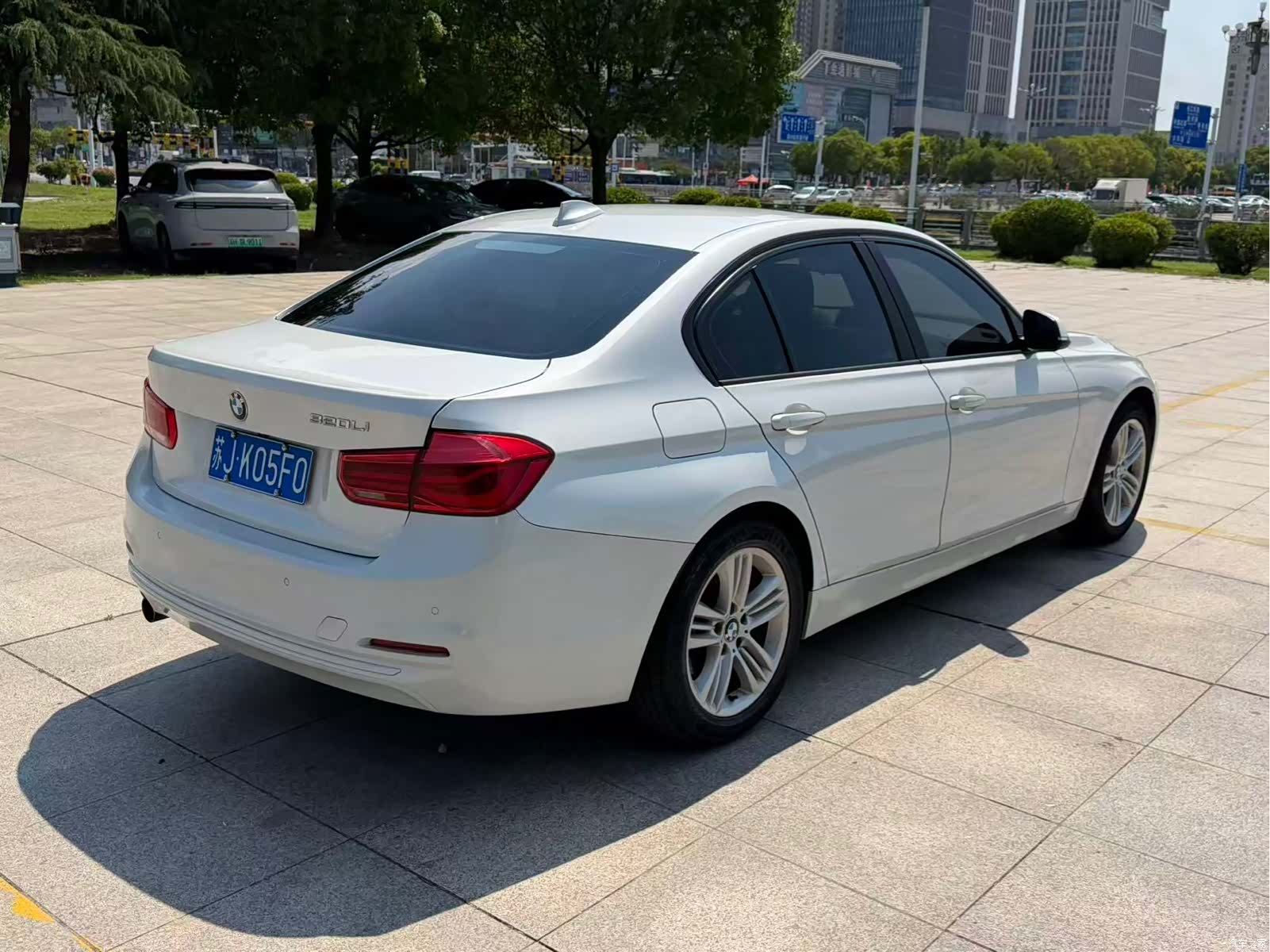 BMW 3 Series, 2017 9