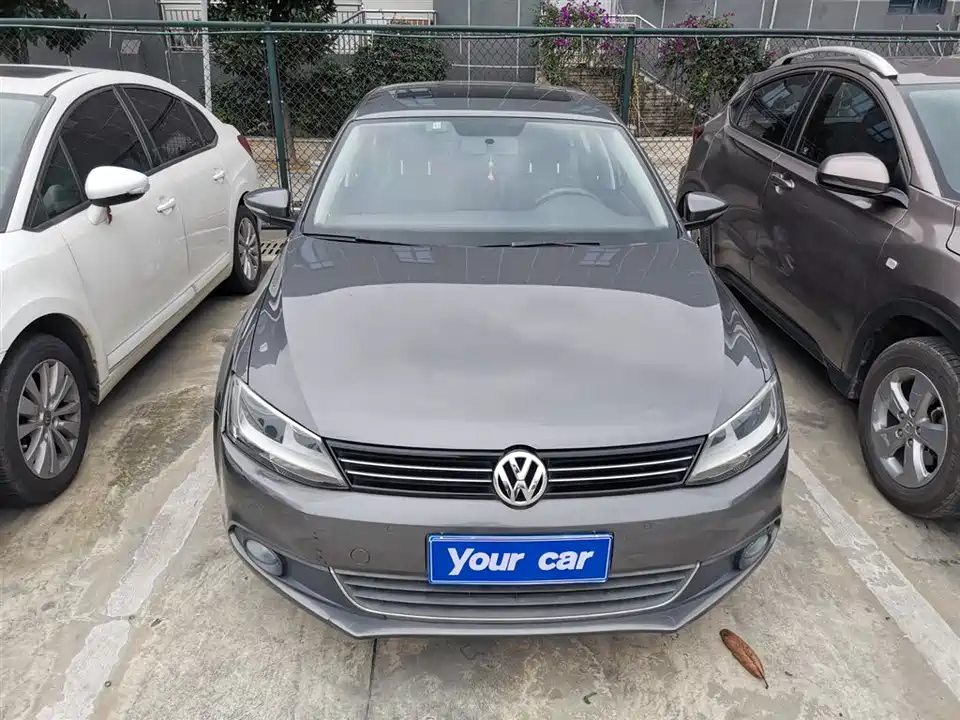Volkswagen Sagitar