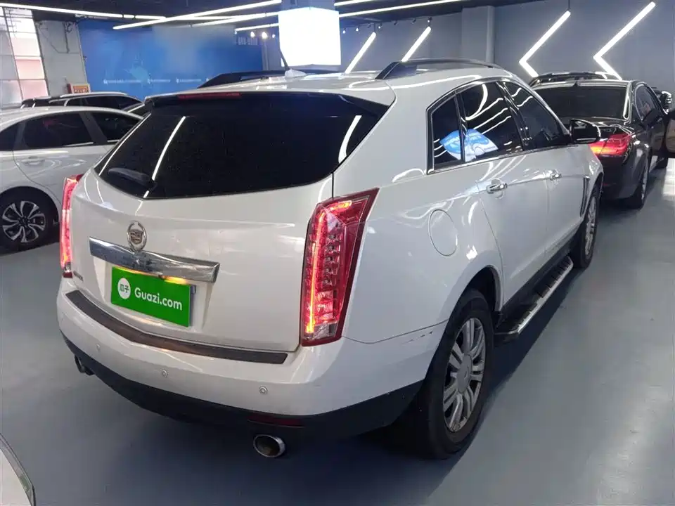 Cadillac SRX
