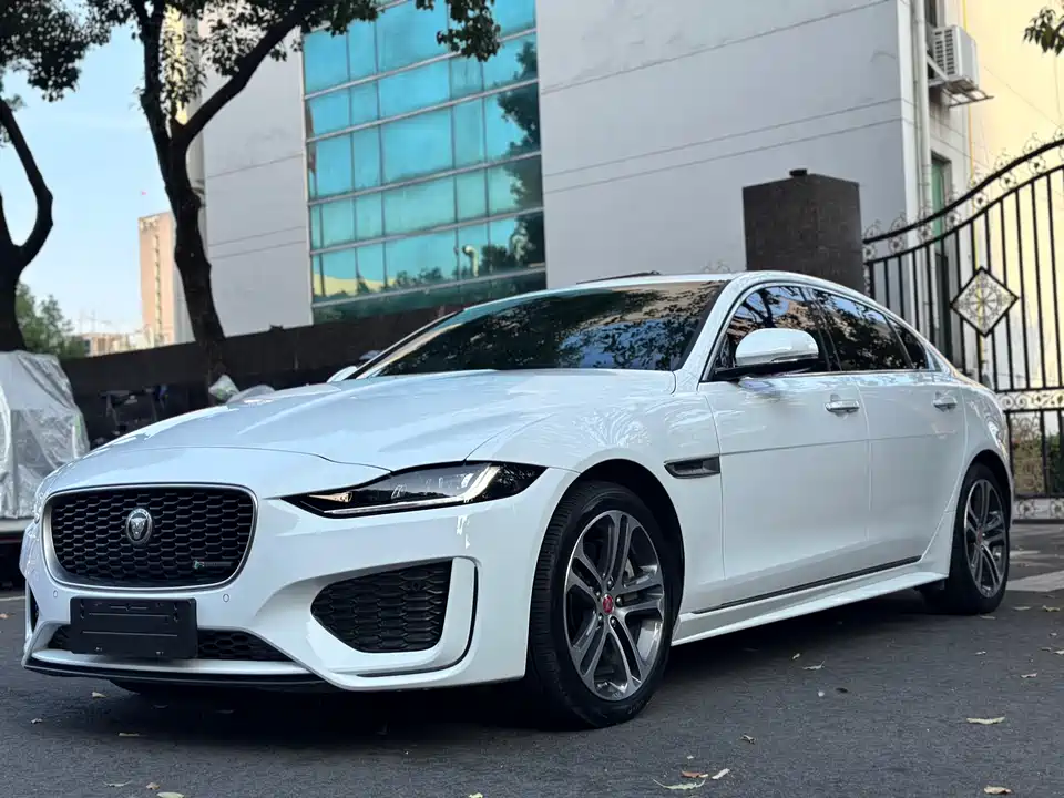 Jaguar XEL