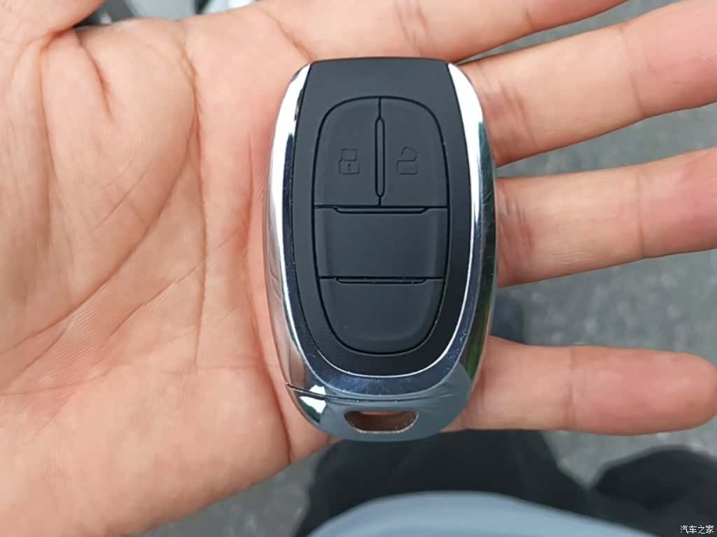 Maxus G20, 2022 9