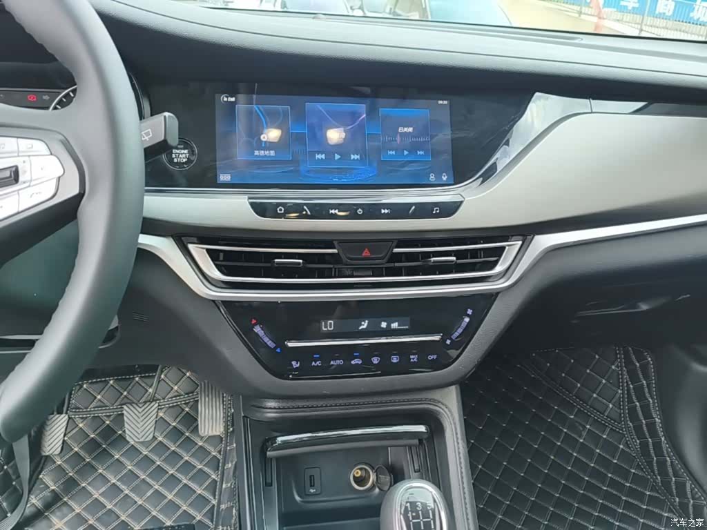 Changan CS35, 2023 13