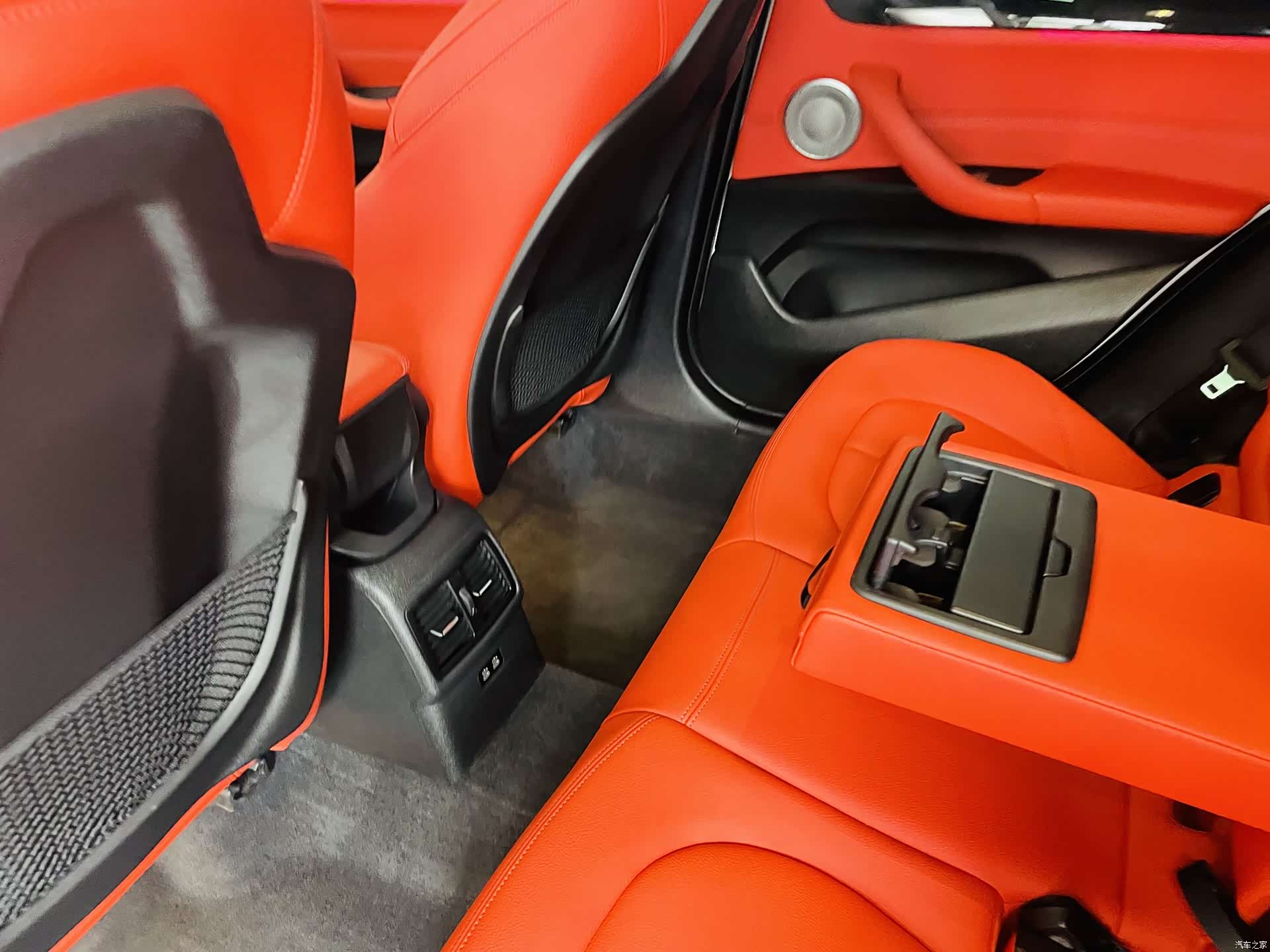 BMW X2, 2021 11