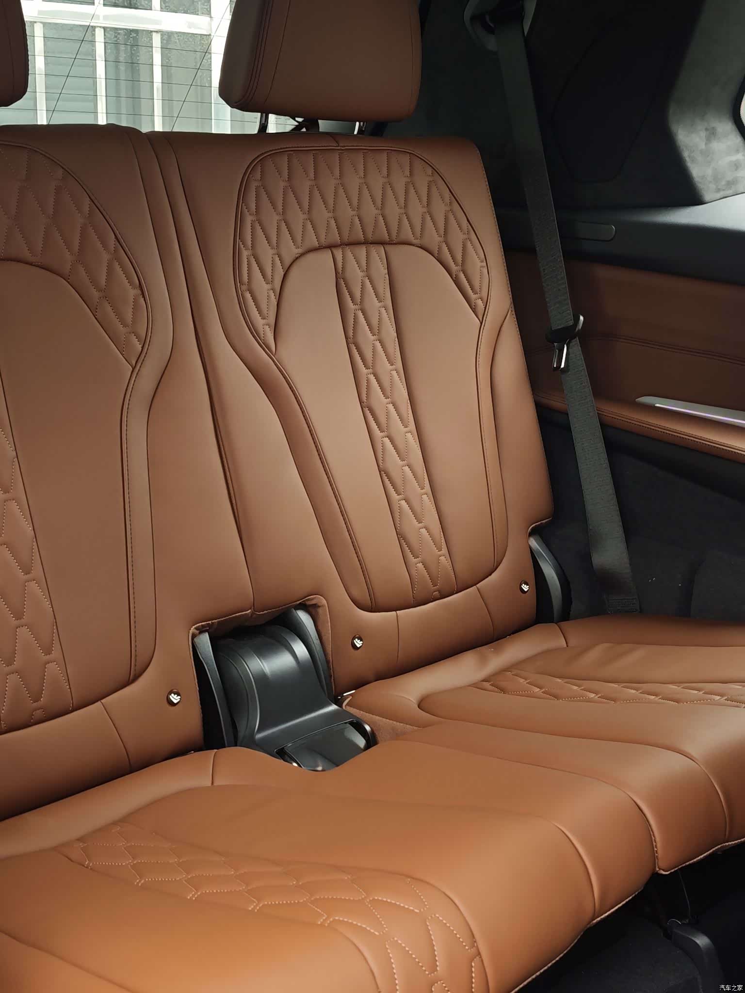 BMW X7, 2025 8