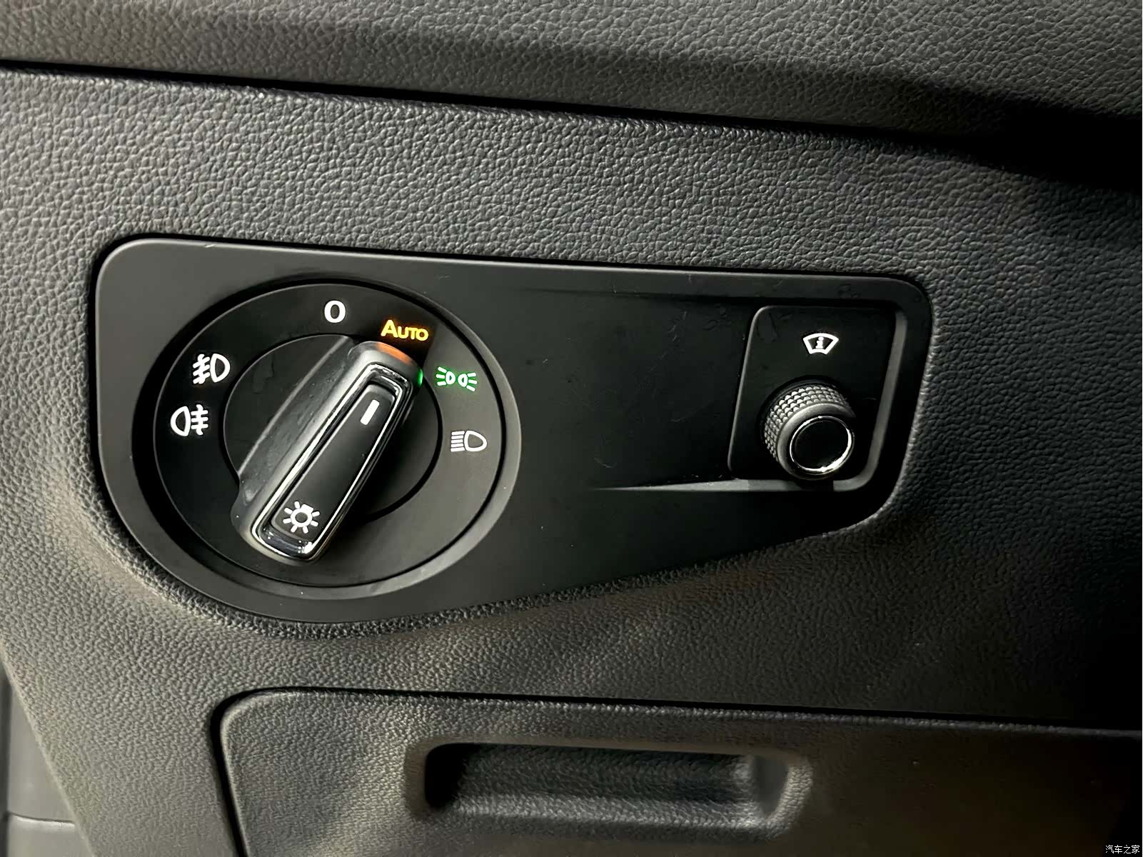 Volkswagen Tiguan L, 2019 7