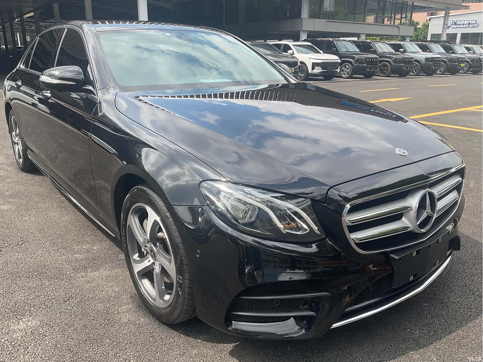 Mercedes-Benz E-Class, 2019 3