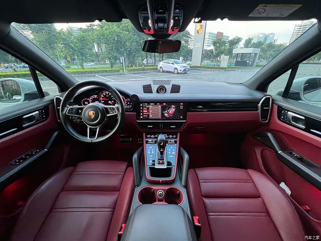 Porsche Cayenne, 2022 10