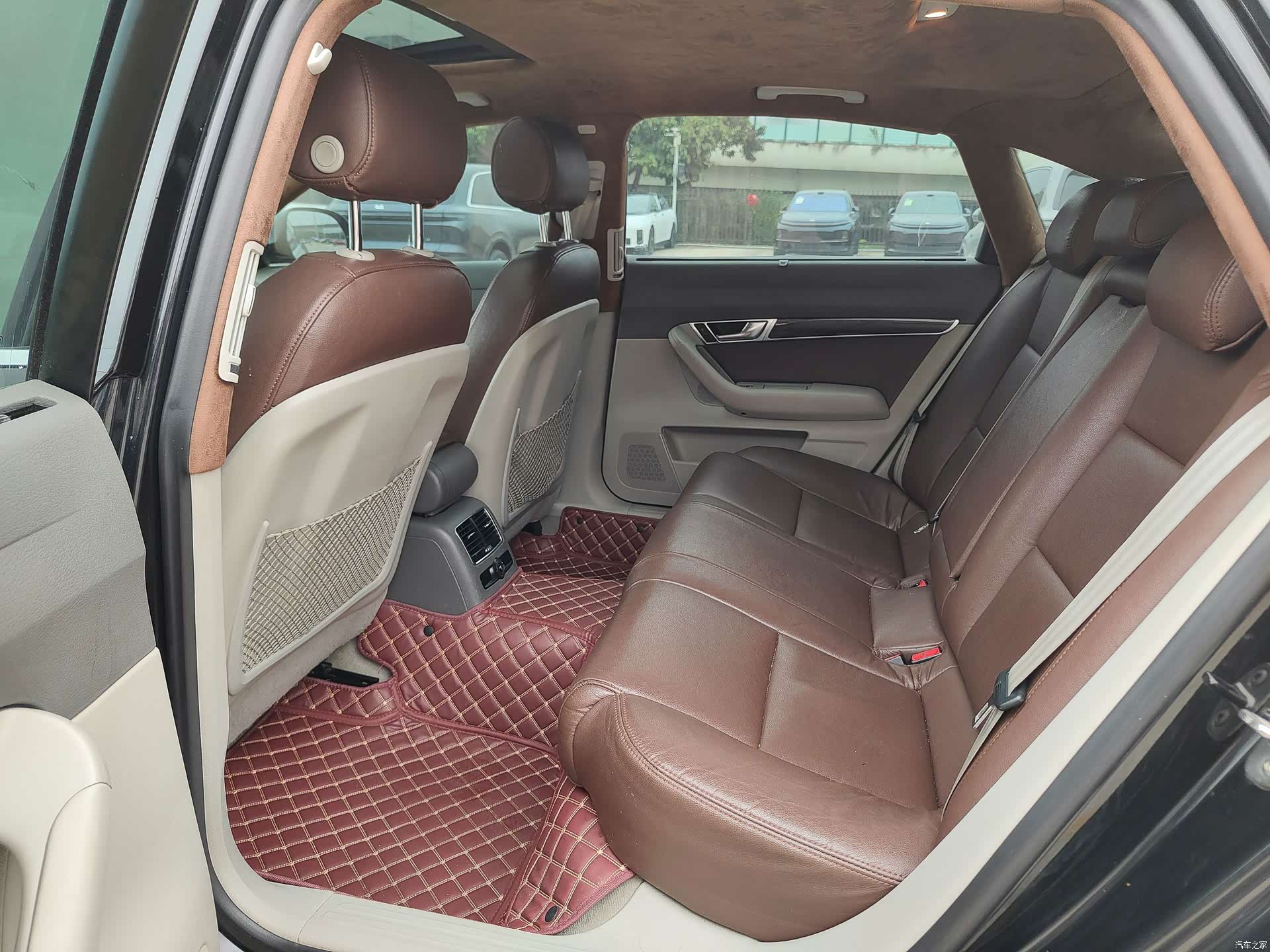 Audi A6L, 2012 9