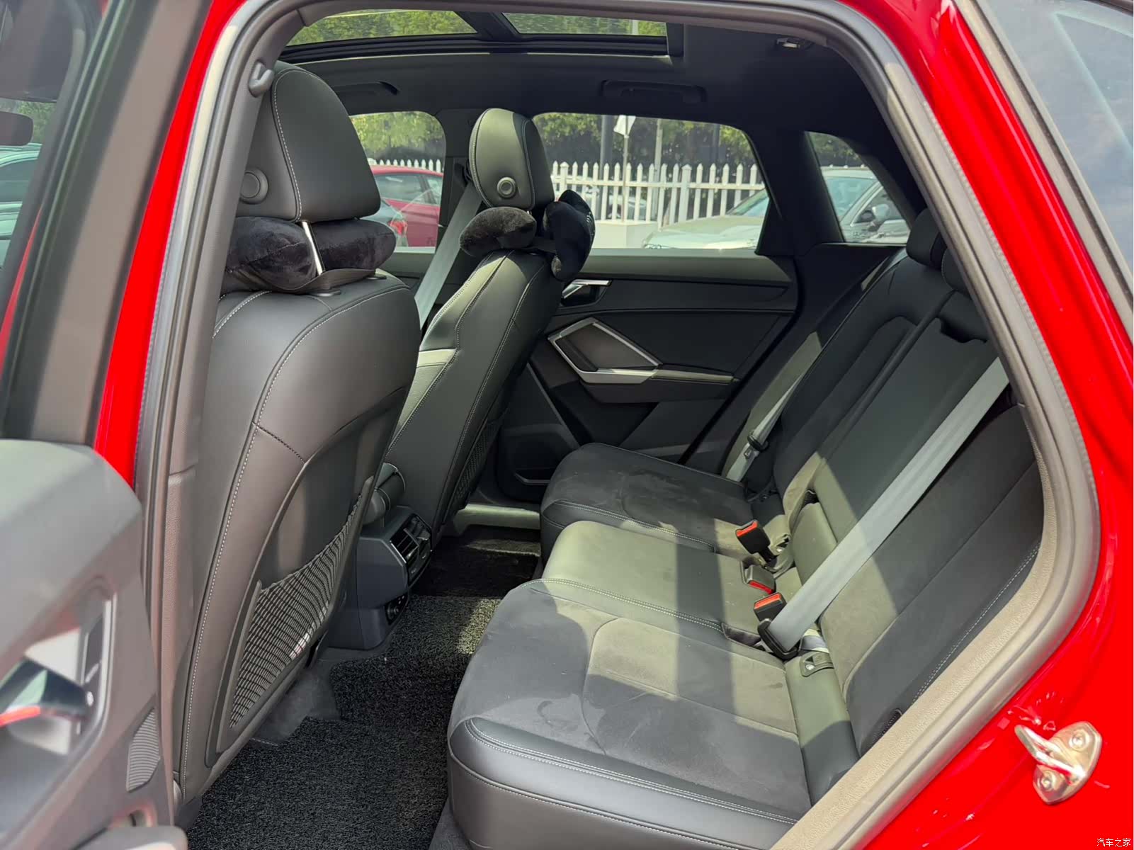 Audi Q3, 2022 9