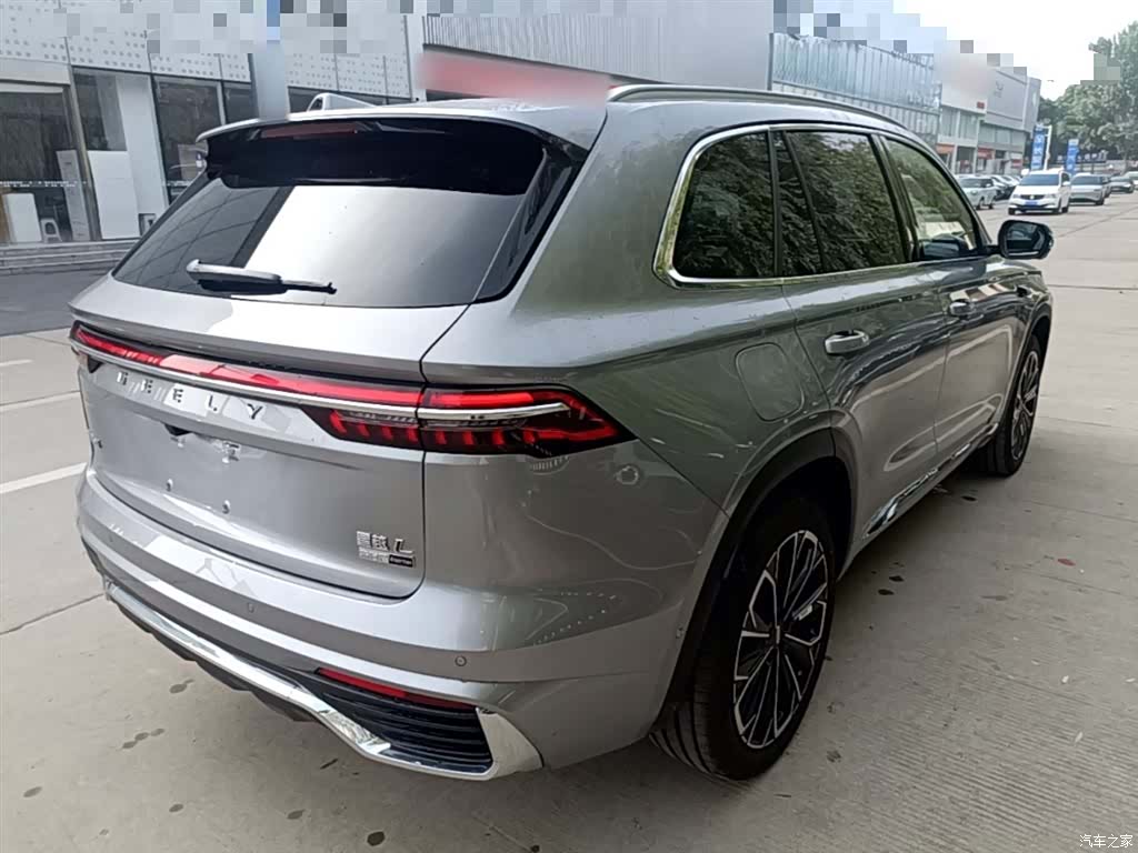 Geely Xingyue L, 2026 7