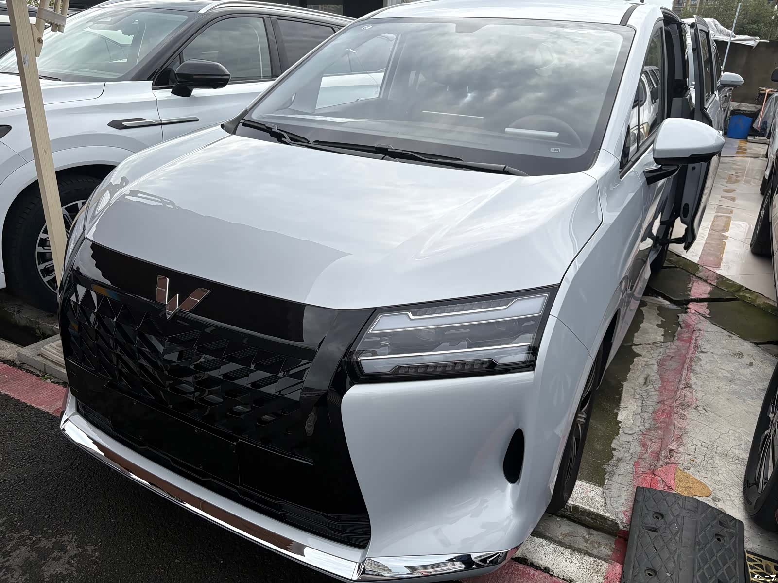 Wuling 730, 2025 1