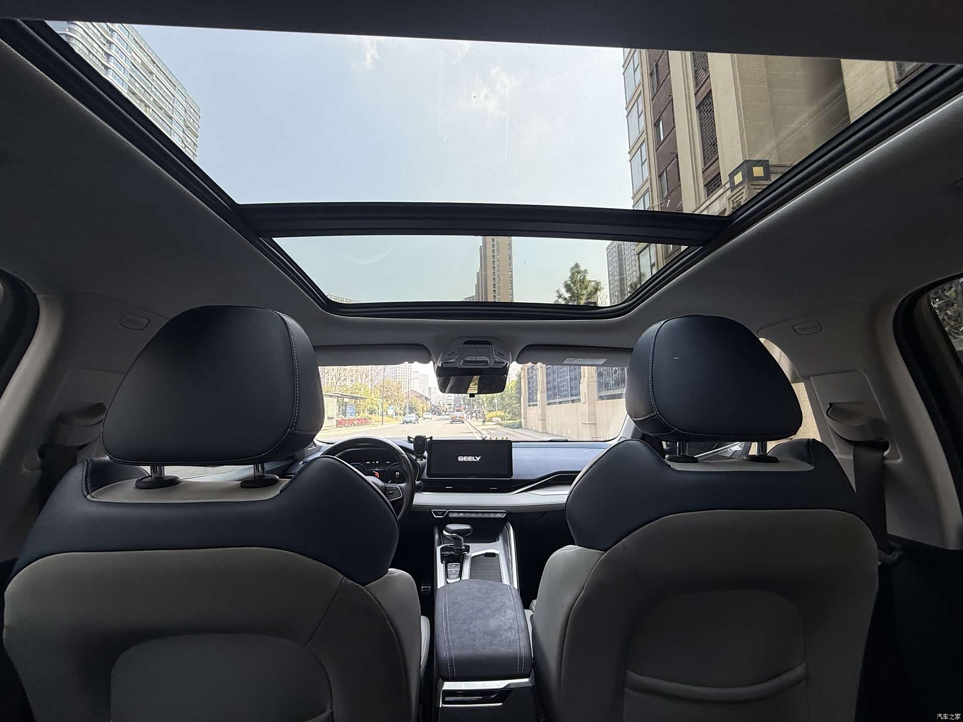 Geely Preface, 2022 10