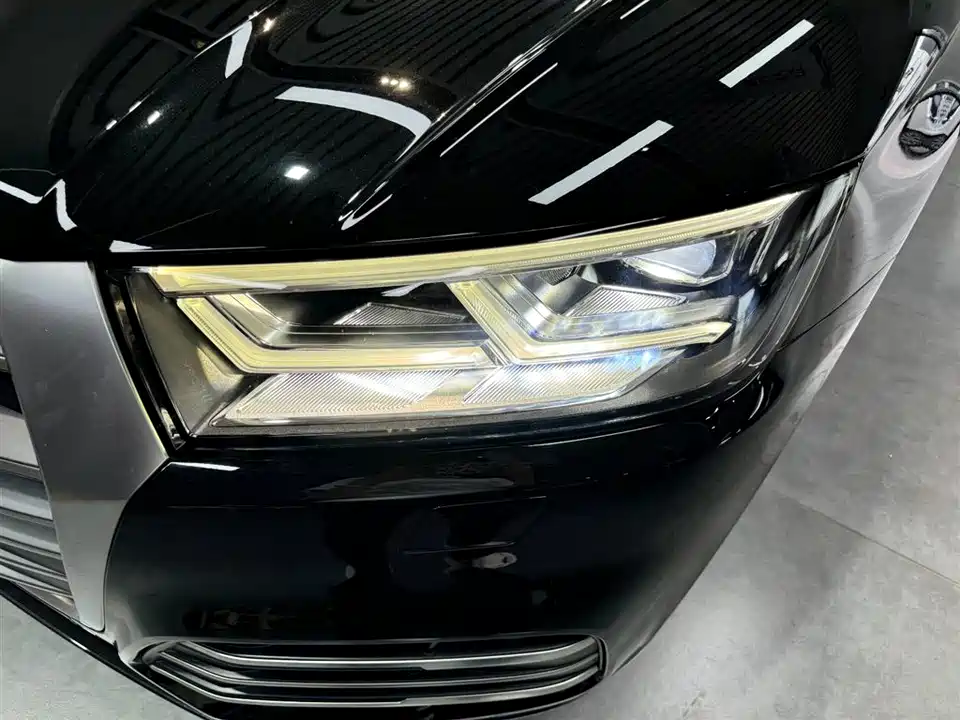 Audi Q5L Audi Q5L
