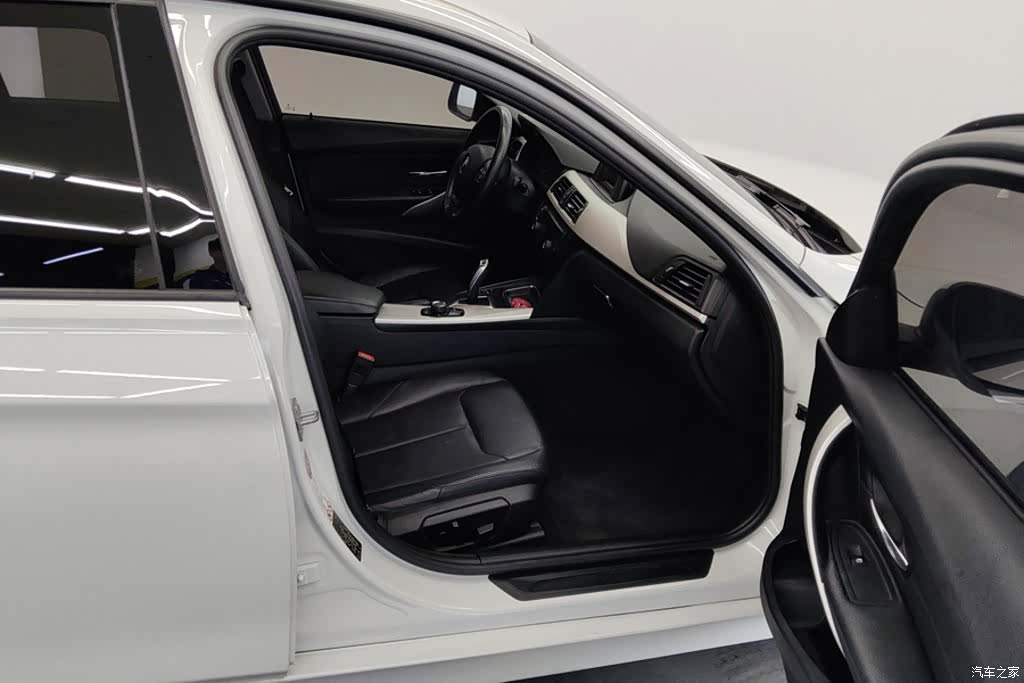 BMW 3 Series, 2013 8