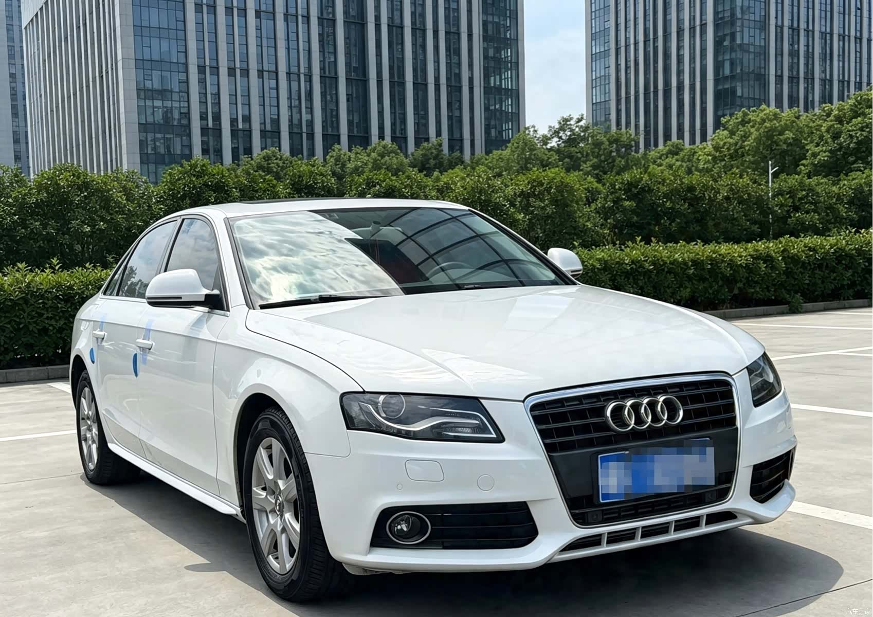 Audi A4L, 2012 3