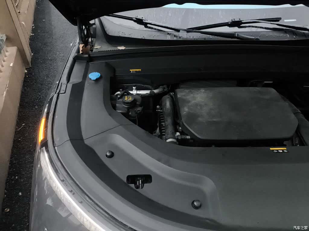 Li Auto L8, 2023 21