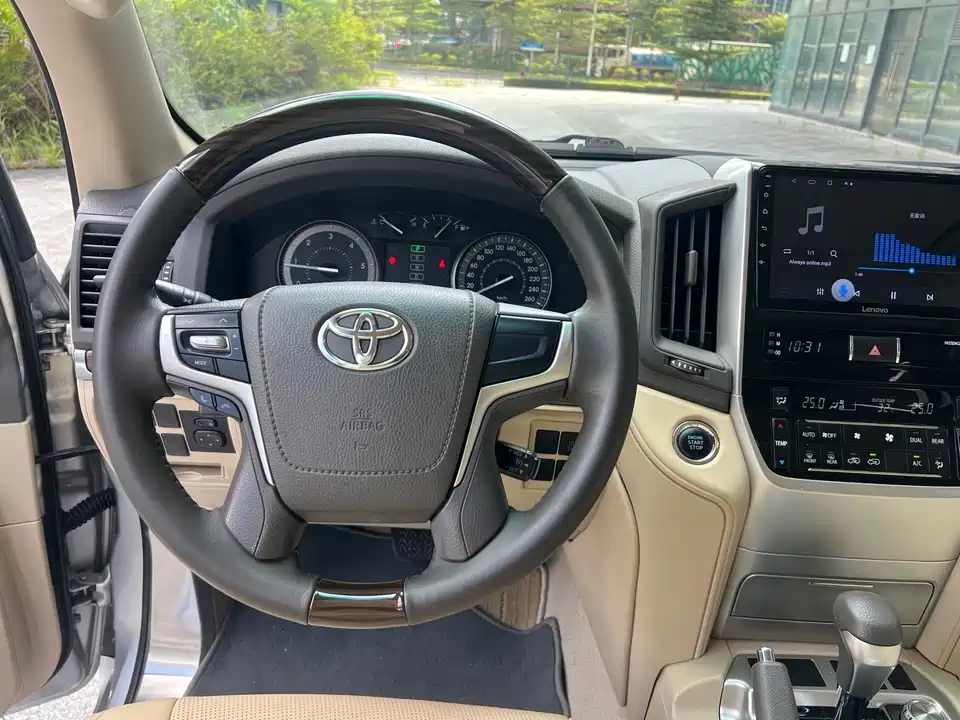 Toyota Land Cruiser Toyota Land Cruiser