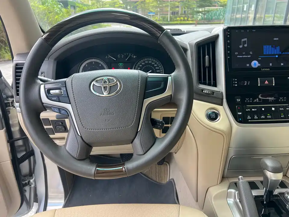 Toyota Land Cruiser Toyota Land Cruiser