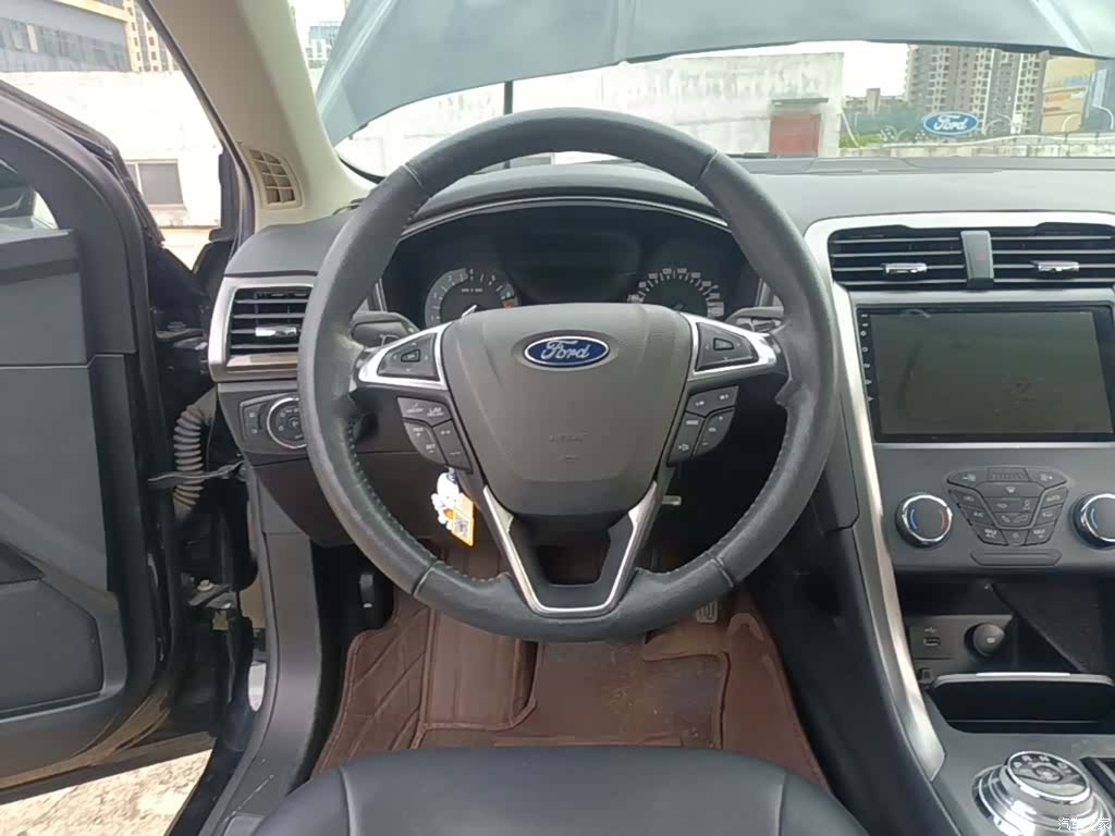 Ford Mondeo, 2019 11