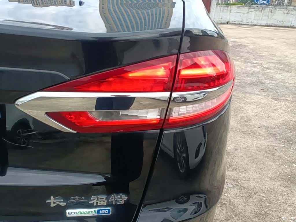 Ford Mondeo, 2019 8