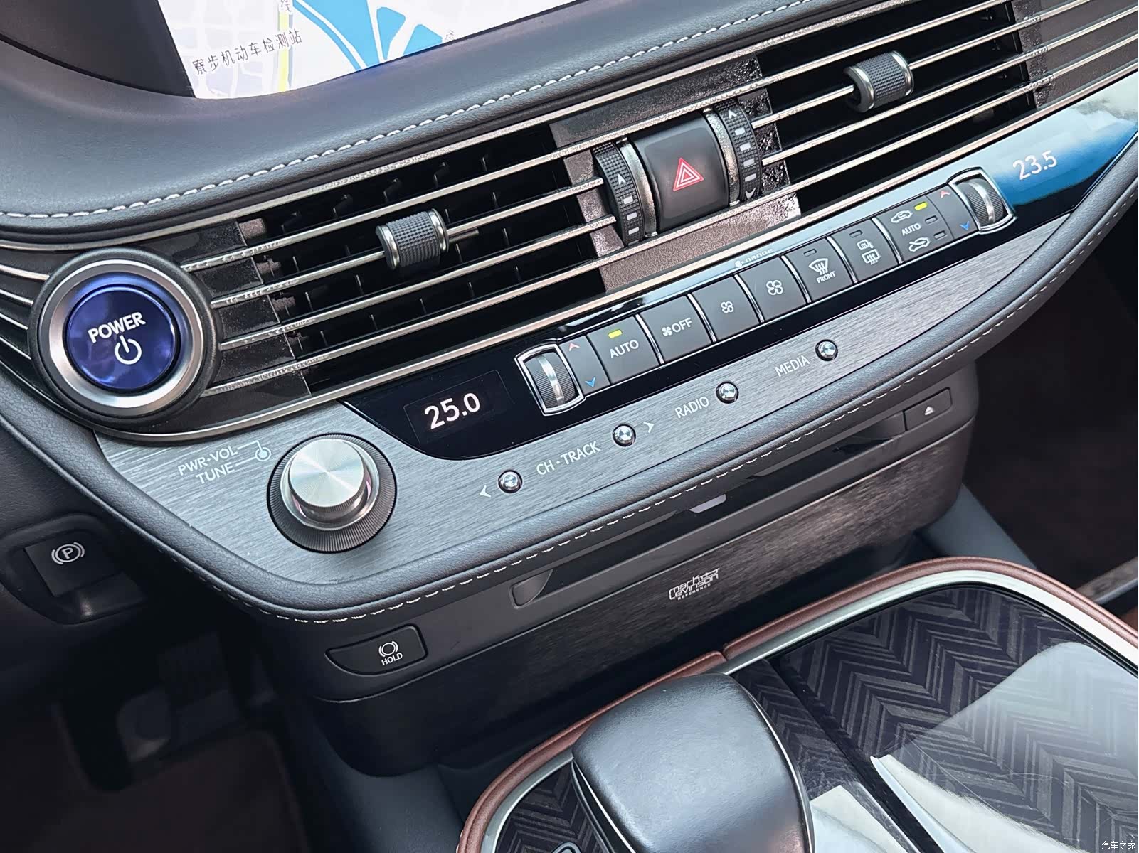 Lexus LS, 2019 все фото