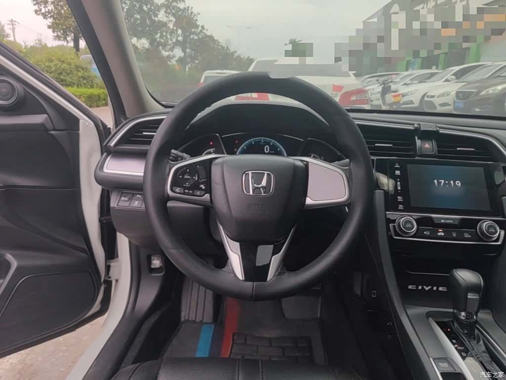Honda Civic, 2018 11