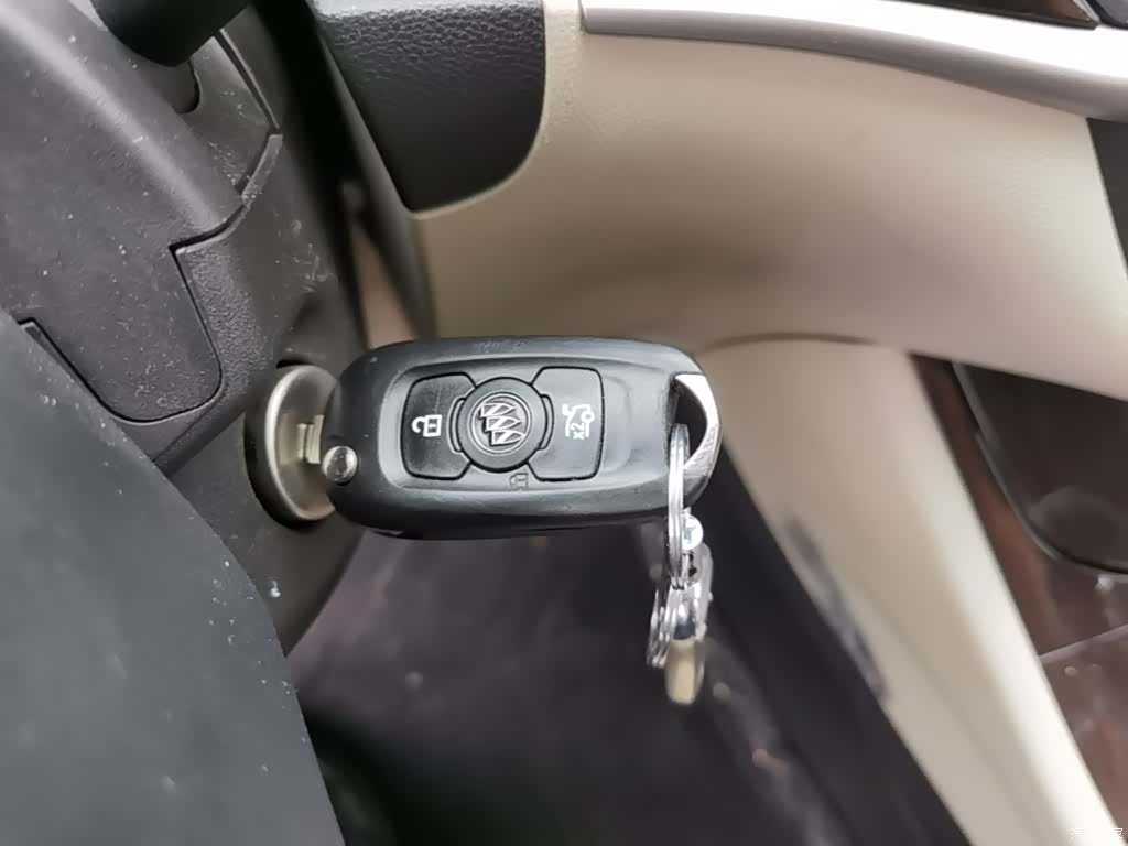 Buick Verano, 2018 9