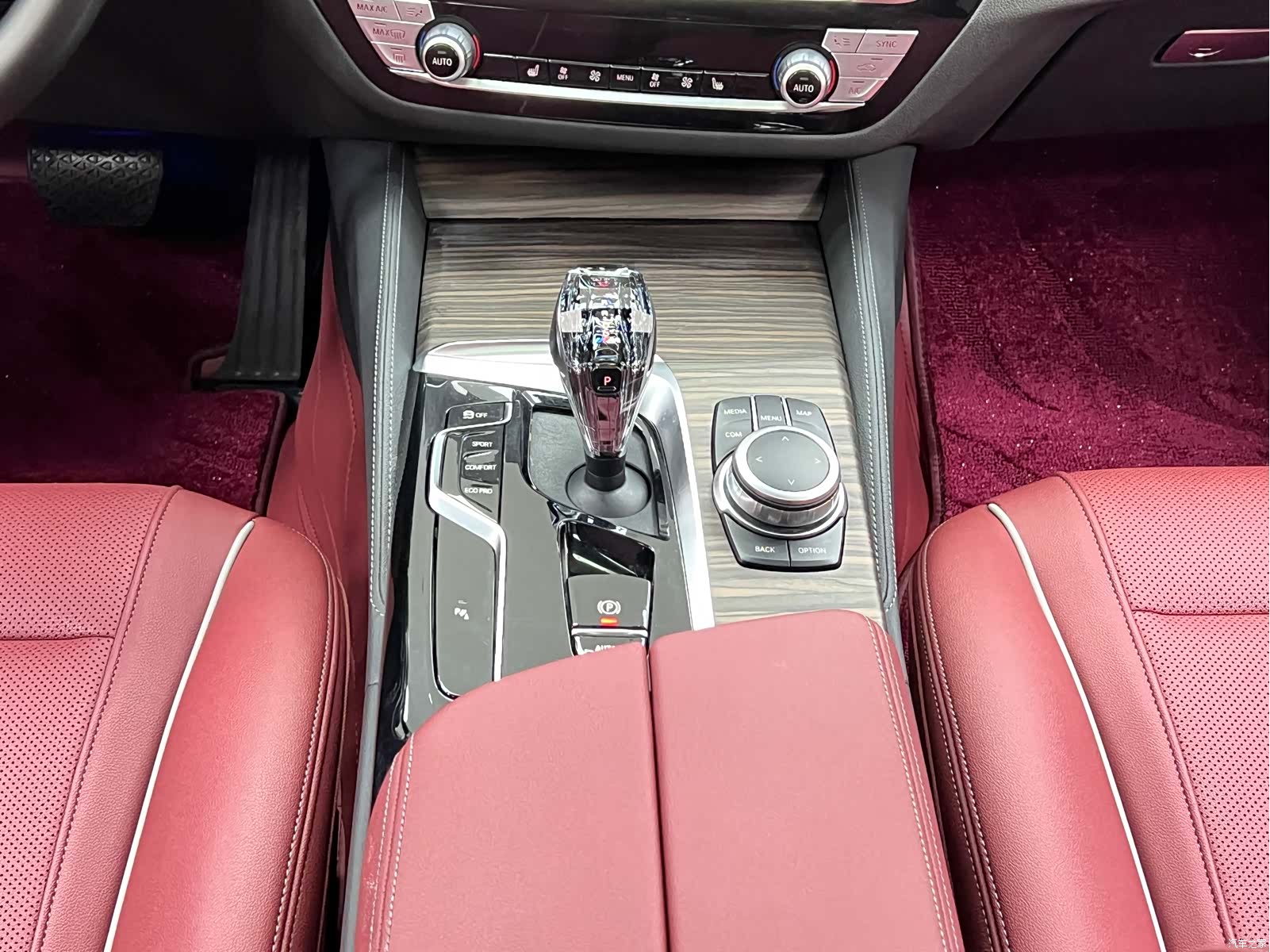 BMW 5 Series, 2022 21