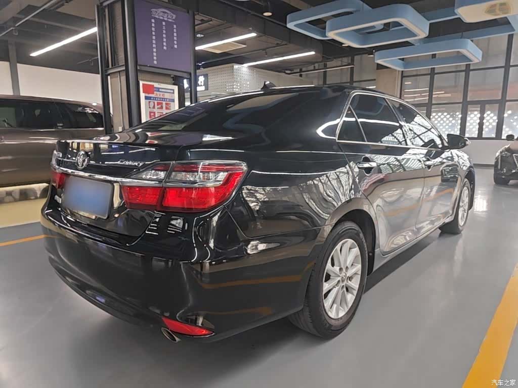 Toyota Camry, 2016 7