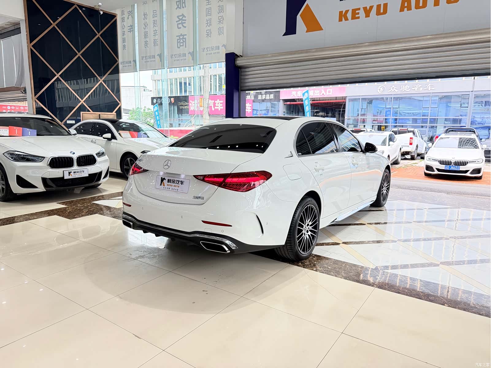 Mercedes-Benz C-Class, 2023 19