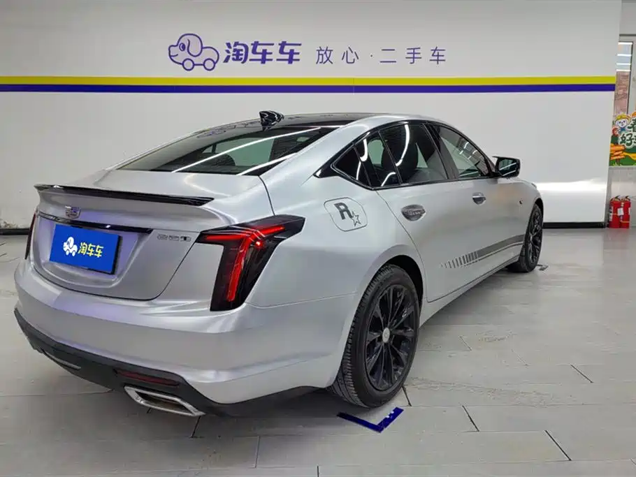 Cadillac CT5