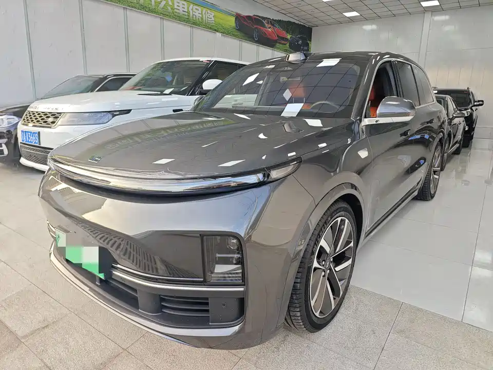 Li Auto Ideal L8