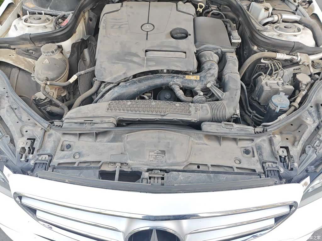 Mercedes-Benz E-Class, 2015 11