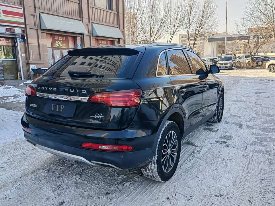 Zotye SR7