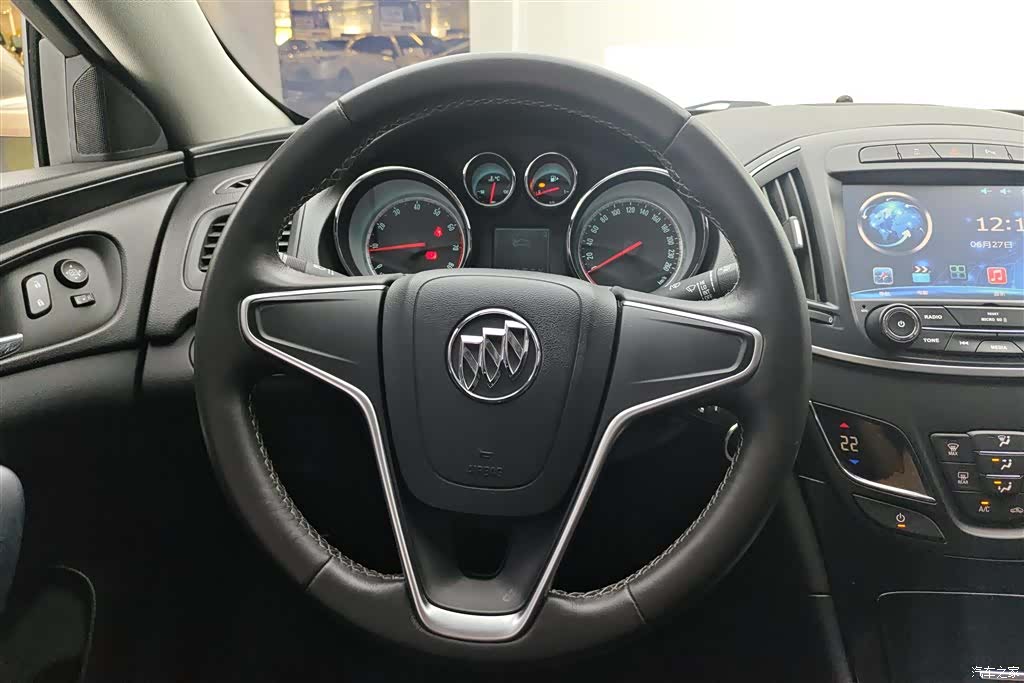Buick Regal, 2015 15