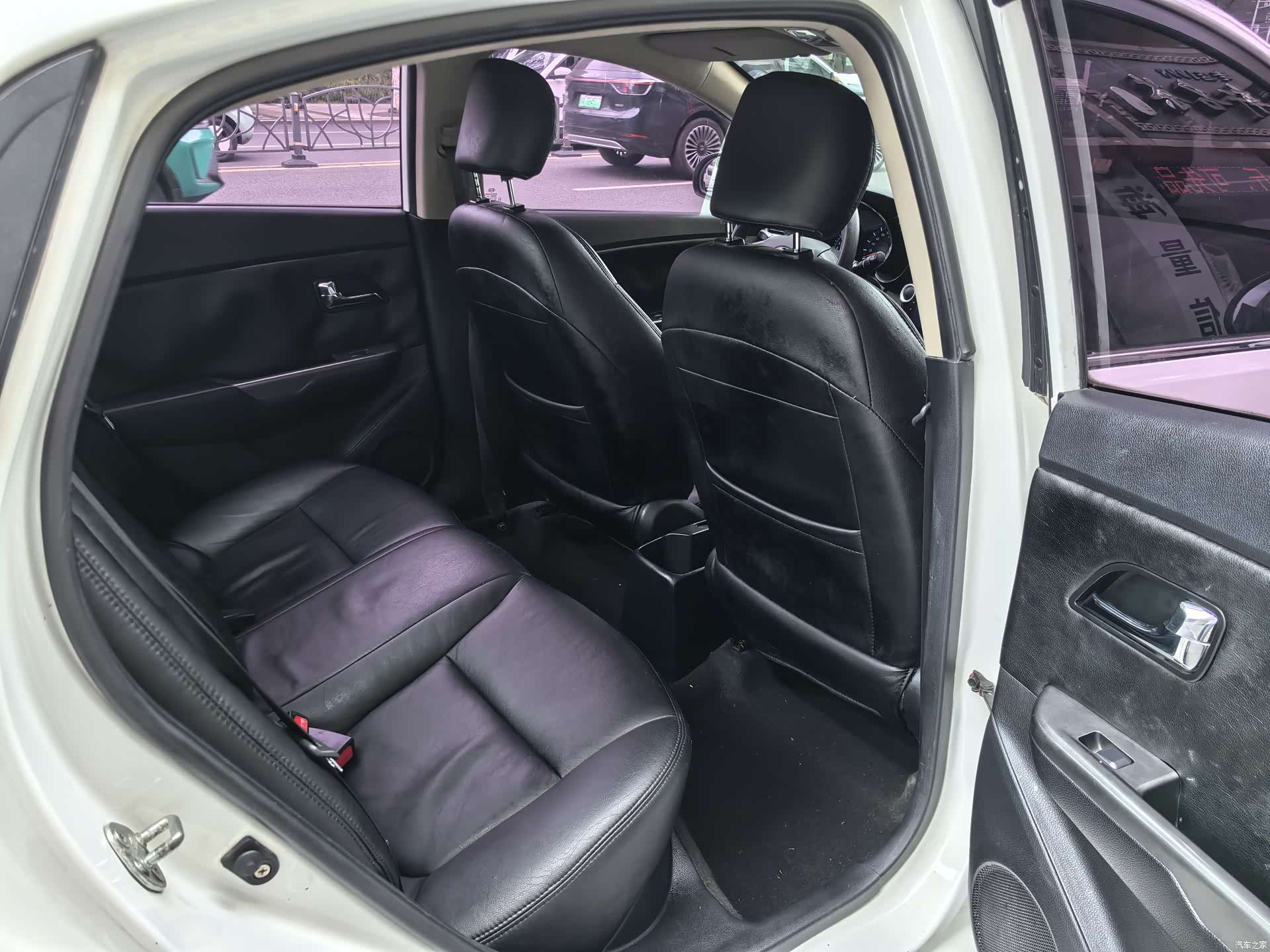 Kia K2, 2014 15