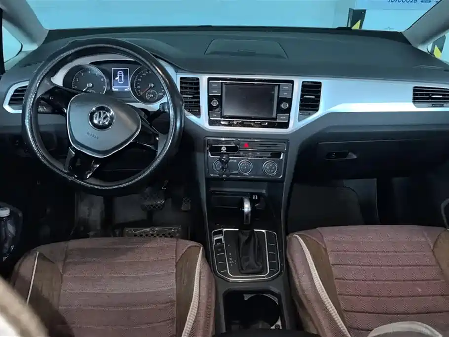 Volkswagen Golf*Jiayu