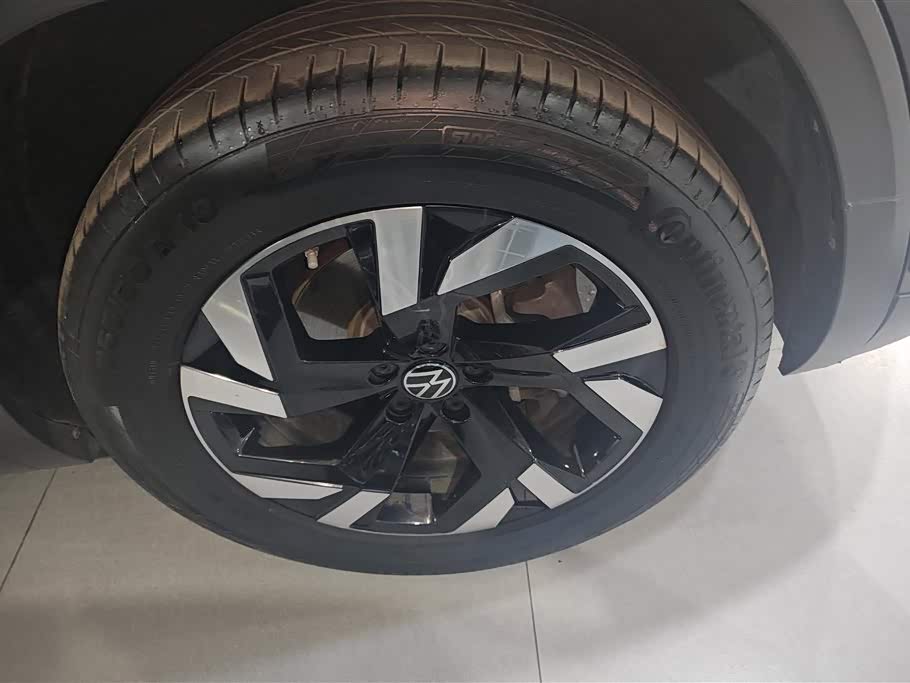 Volkswagen Tourang
