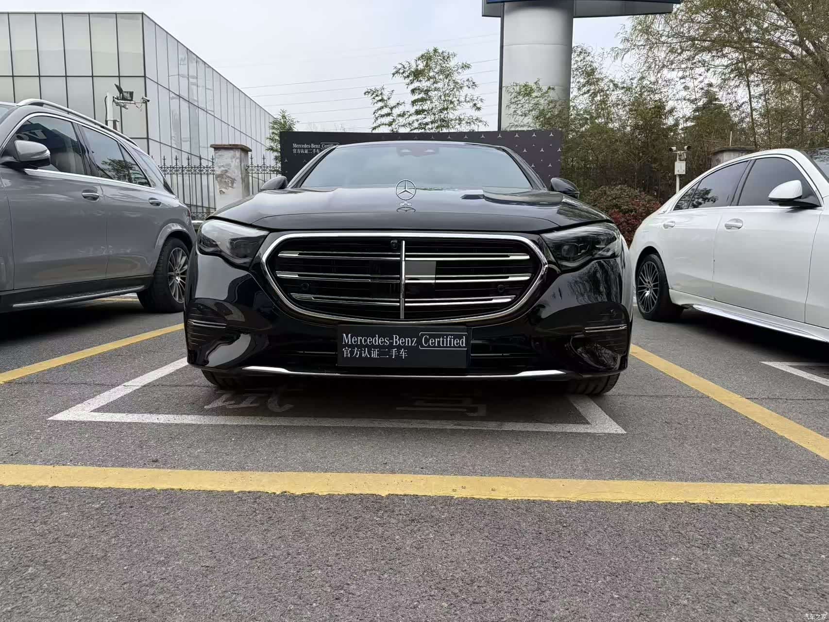 Mercedes-Benz E-Class, 2025 2