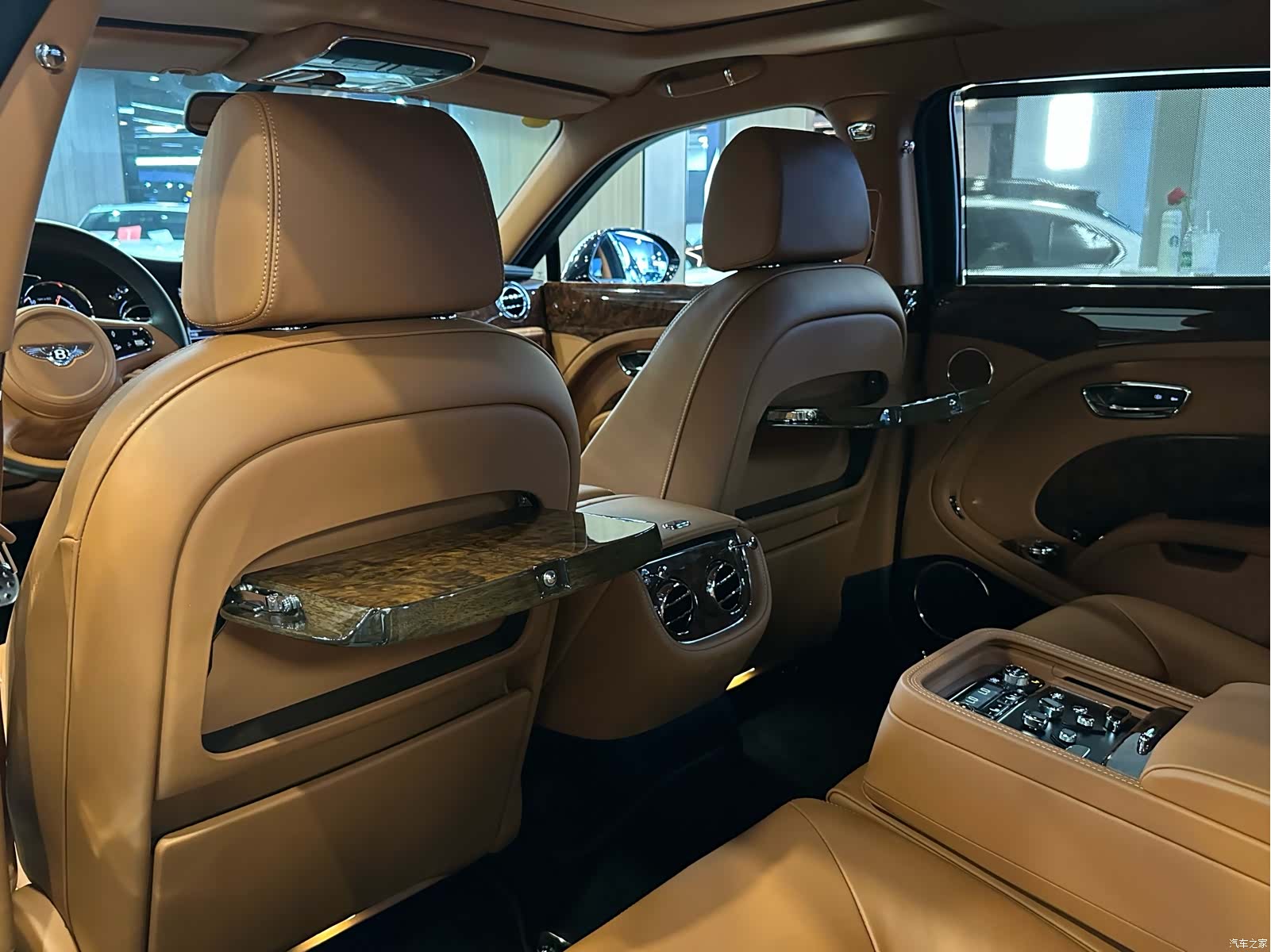 Bentley Mulsanne, 2013 18