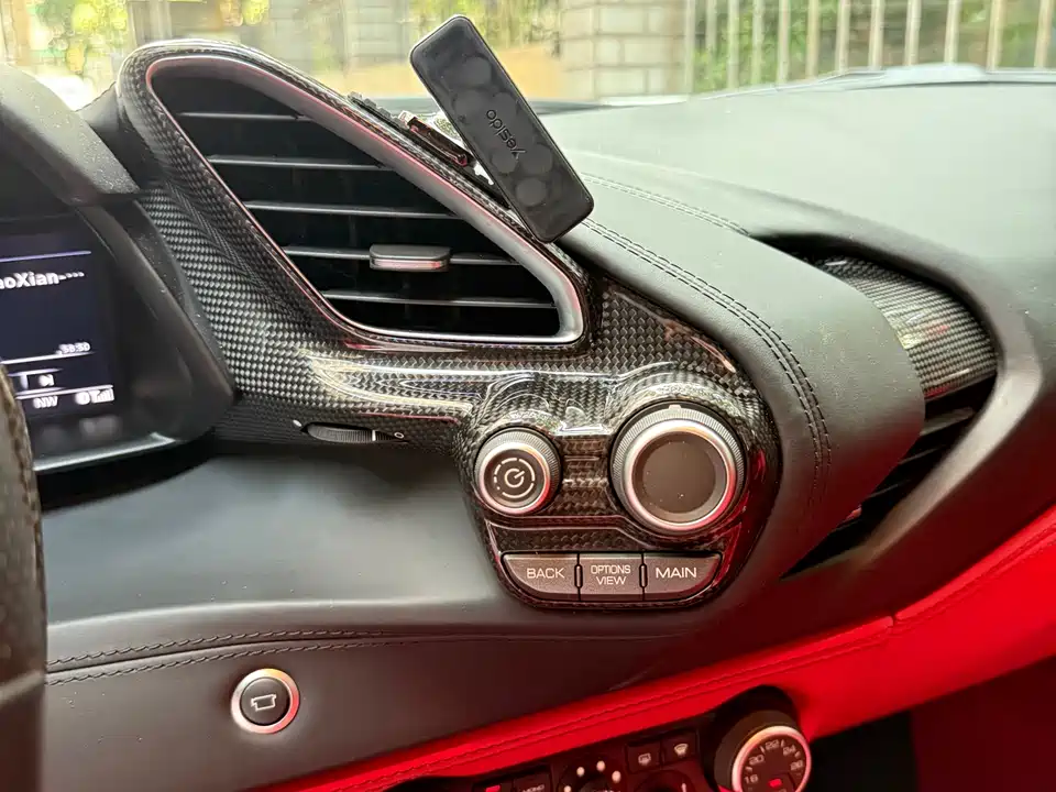 Ferrari 488
