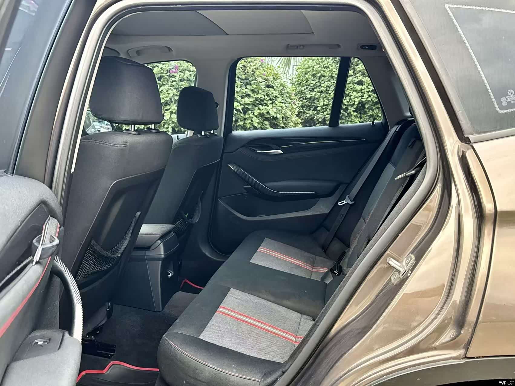 BMW X1, 2015 все фото