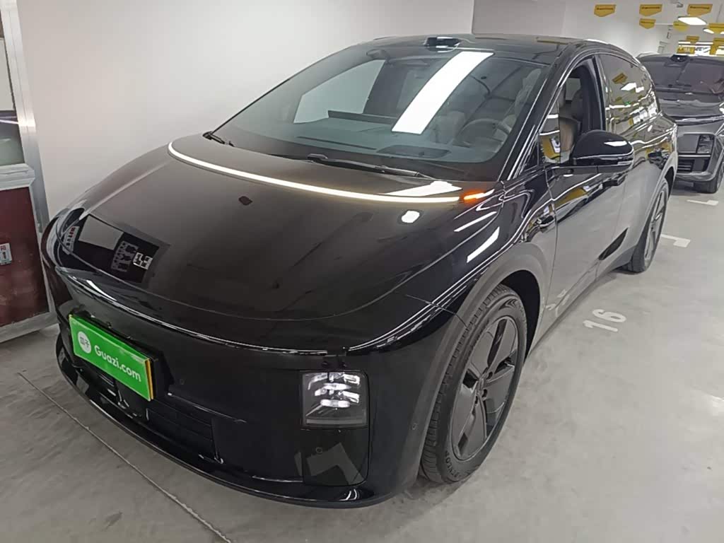 Li Auto i6