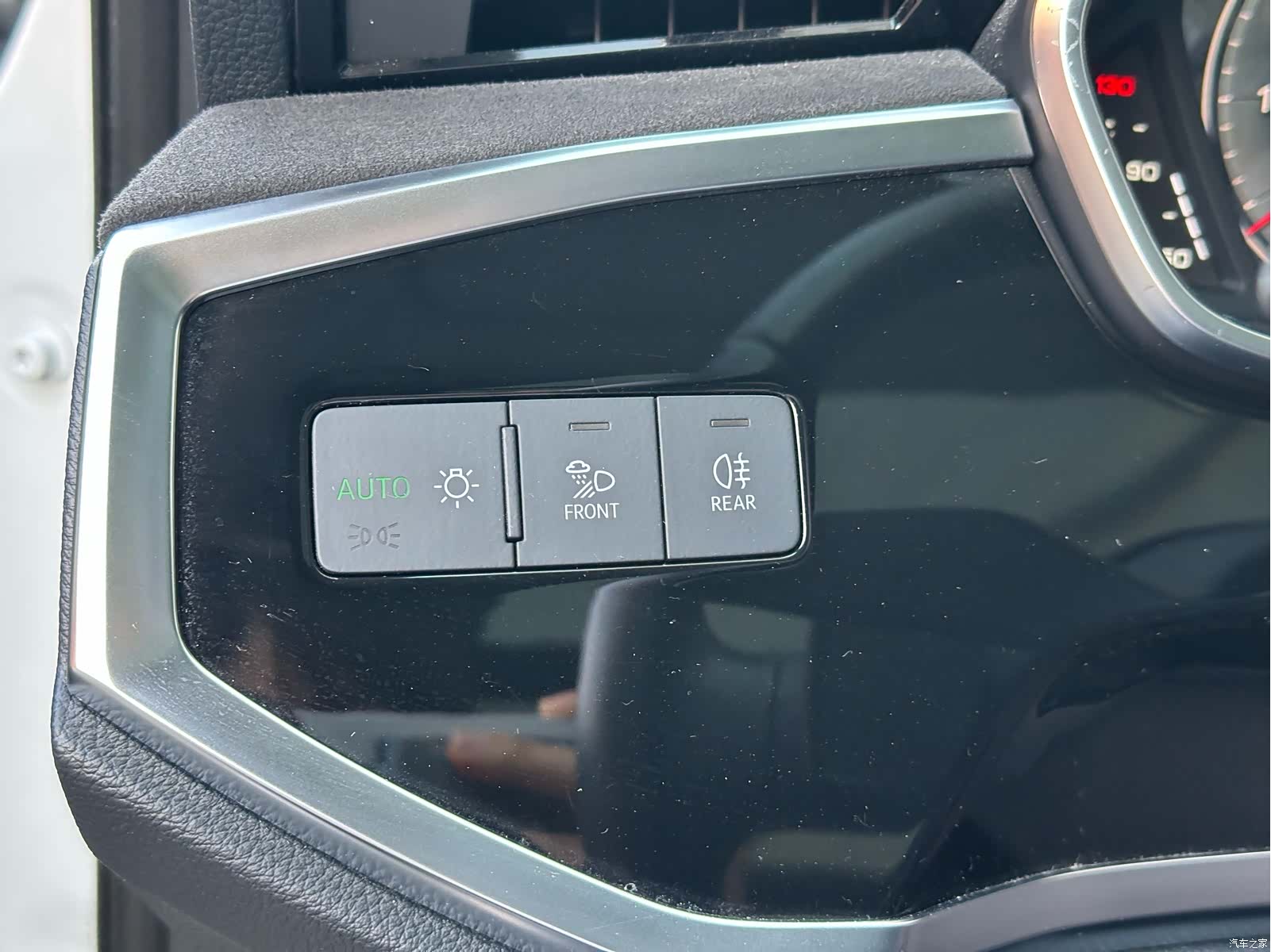Audi Q3, 2022 13