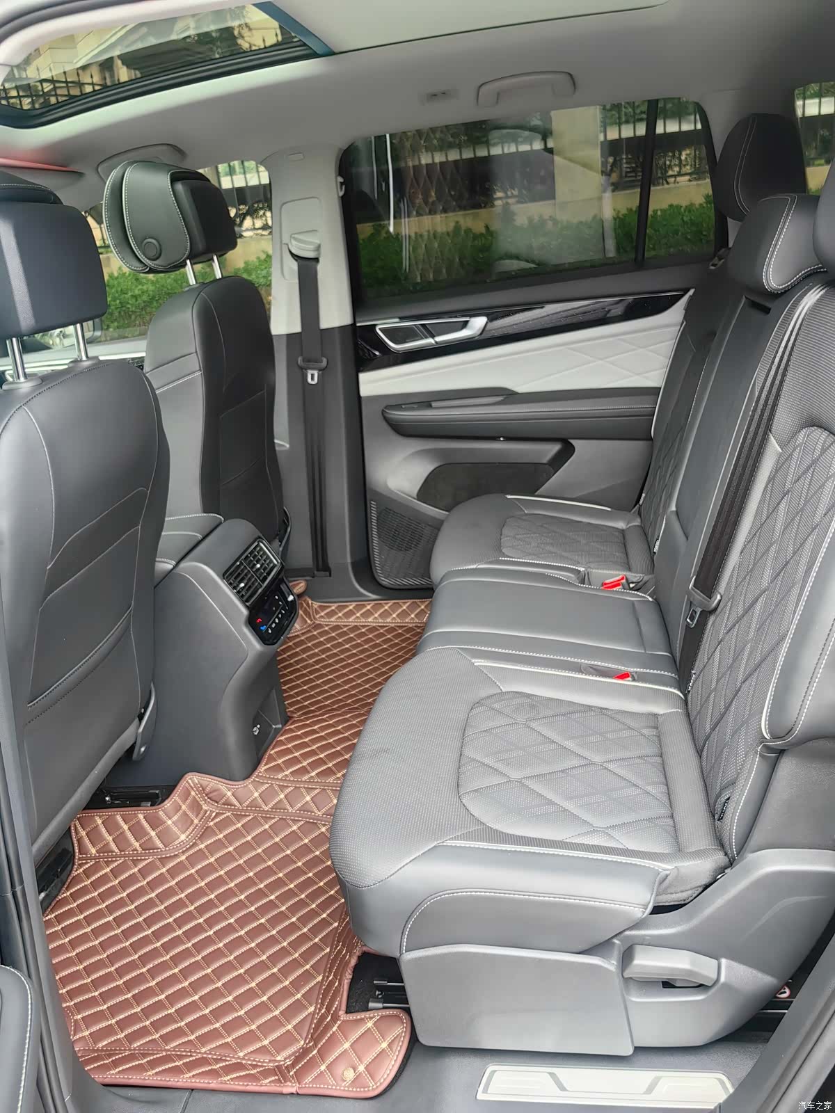 Volkswagen Teramont, 2023 11